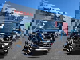 New 2025 Nissan Pathfinder Platinum image 1