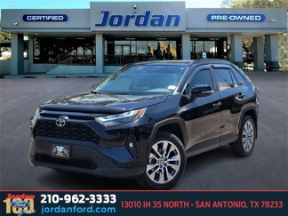 Used 2022 Toyota RAV4 XLE Premium image 1