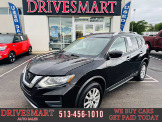 Used 2020 Nissan Rogue SV image 1