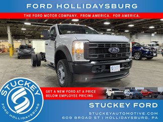 New 2025 Ford F550 4x4 Regular Cab Super Duty image 1