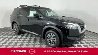 New 2025 Nissan Pathfinder SV image 1