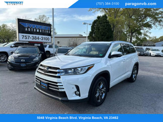 Used 2017 Toyota Highlander Limited Platinum image 1