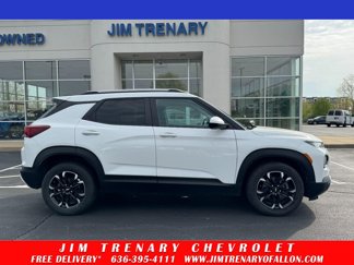 Used 2022 Chevrolet TrailBlazer LT image 1