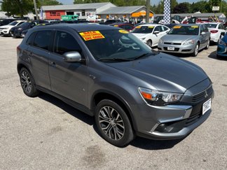 Used 2017 Mitsubishi Outlander Sport ES image 1