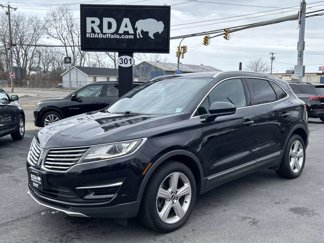 Used 2017 Lincoln MKC Premiere image 1