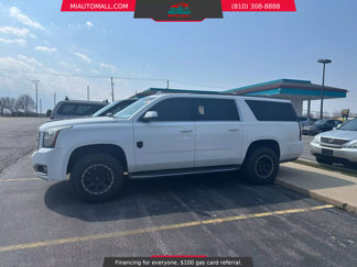 Used 2017 GMC Yukon XL SLE image 1