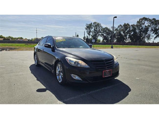 Used 2014 Hyundai Genesis 3.8 image 1