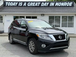 Used 2015 Nissan Pathfinder SL w/ SL Tech Package image 1