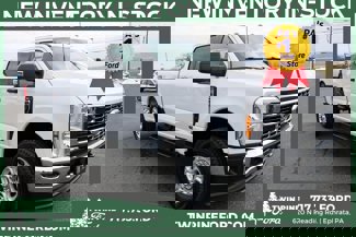 New 2025 Ford F250 XLT image 1