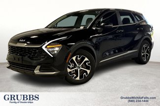 Used 2025 Kia Sportage EX image 1