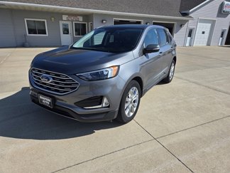Used 2024 Ford Edge Titanium image 1