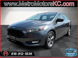 Used 2018 Ford Focus SE w/ SE Appearance Package image 1