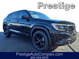 New 2025 Volkswagen Atlas Cross Sport SEL R-Line image 1