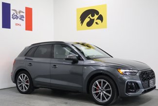 Used 2024 Audi Q5 e Prestige w/ Prestige Package image 1