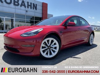 Used 2023 Tesla Model 3 Standard Range image 1