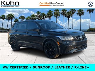 Certified 2023 Volkswagen Tiguan SE R-Line image 1