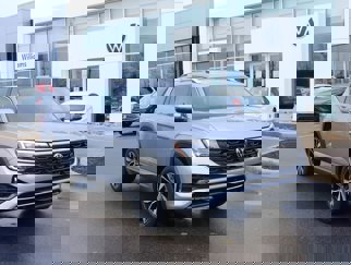 New 2025 Volkswagen Atlas SEL Premium R-Line image 1