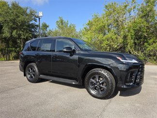New 2025 Lexus LX 700h Overtrail image 1