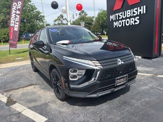 Used 2023 Mitsubishi Eclipse Cross LE image 1