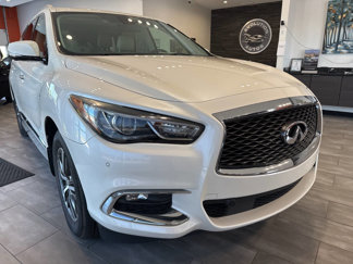 Used 2017 INFINITI QX60 FWD w/ Driver Assistance Package image 1