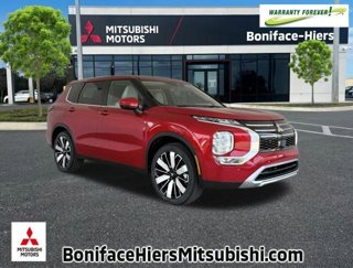 New 2025 Mitsubishi Outlander SE image 1