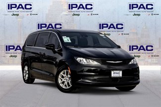 New 2025 Chrysler Voyager LX image 1