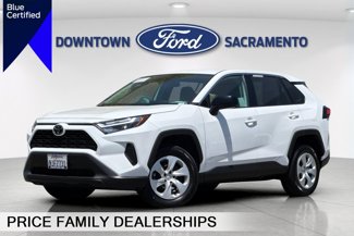 Used 2024 Toyota RAV4 LE image 1