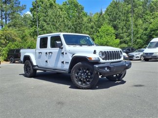 Used 2025 Jeep Gladiator Sport image 1