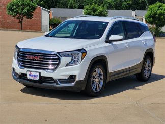 Used 2022 GMC Terrain SLT image 1