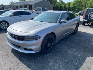 Used 2016 Dodge Charger SXT image 1