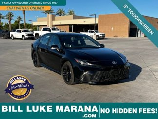 Used 2025 Toyota Camry SE image 1