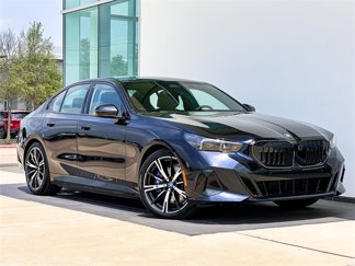 New 2025 BMW 550e xDrive w/ Premium Package image 1