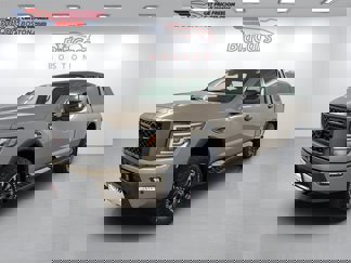 Used 2023 Nissan Titan PRO-4X w/ Pro-4x Convenience Package image 1