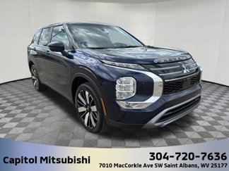 New 2025 Mitsubishi Outlander SE image 1