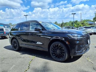 New 2025 Lincoln Aviator Reserve w/ Jet Appearance Package image 1