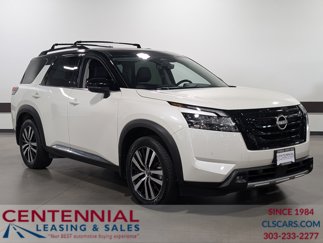 Used 2023 Nissan Pathfinder Platinum image 1