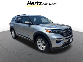 Used 2024 Ford Explorer XLT w/ Equipment Group 202A image 1