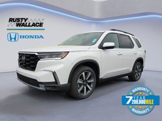 New 2025 Honda Pilot Touring image 1