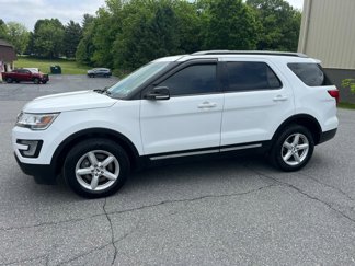 Used 2017 Ford Explorer XLT w/ Equipment Group 201A image 1