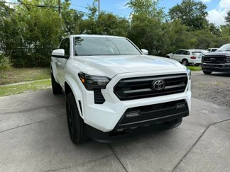 Used 2025 Toyota Tacoma SR5 image 1