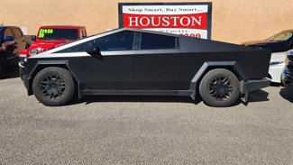 Used 2024 Tesla Cybertruck AWD Crew Cab image 1
