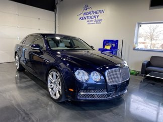 Used 2017 Bentley Flying Spur W12 image 1