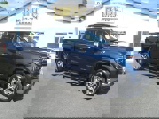 Used 2023 GMC Sierra 1500 SLT image 1
