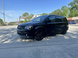 Used 2019 Dodge Grand Caravan GT image 1