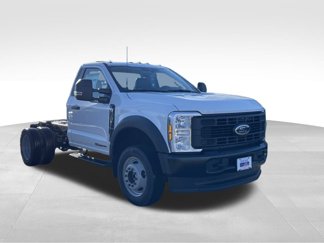 New 2025 Ford F550 4x4 Regular Cab Super Duty image 1