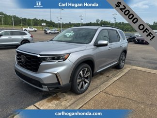 New 2025 Honda Pilot Touring image 1