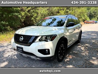 Used 2020 Nissan Pathfinder SL image 1