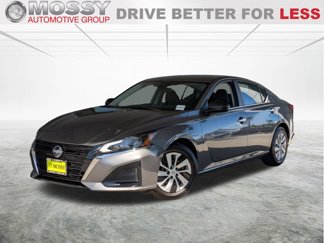 Certified 2025 Nissan Altima 2.5 S image 1