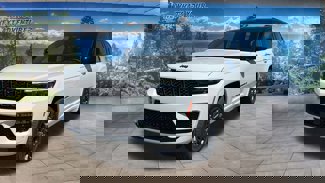 New 2025 Jeep Grand Cherokee Summit image 1