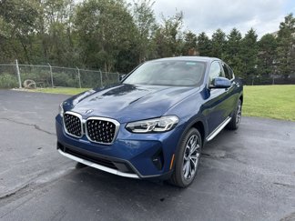 New 2025 BMW X4 xDrive30i w/ Premium Package image 1